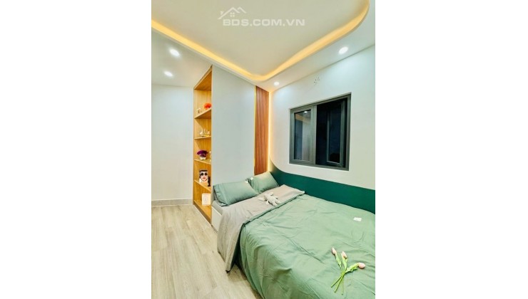 Bán nhà Phổ Quang, P 2, Tân Bình, 79m2 - cho thuê 20tr